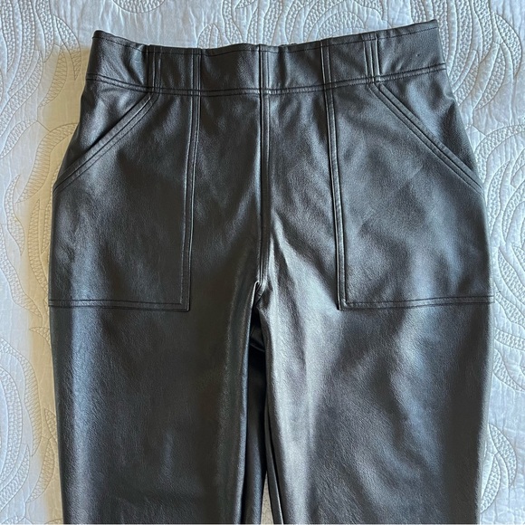SPANX - Leather-Like Jogger - Black - Picture 4 of 13